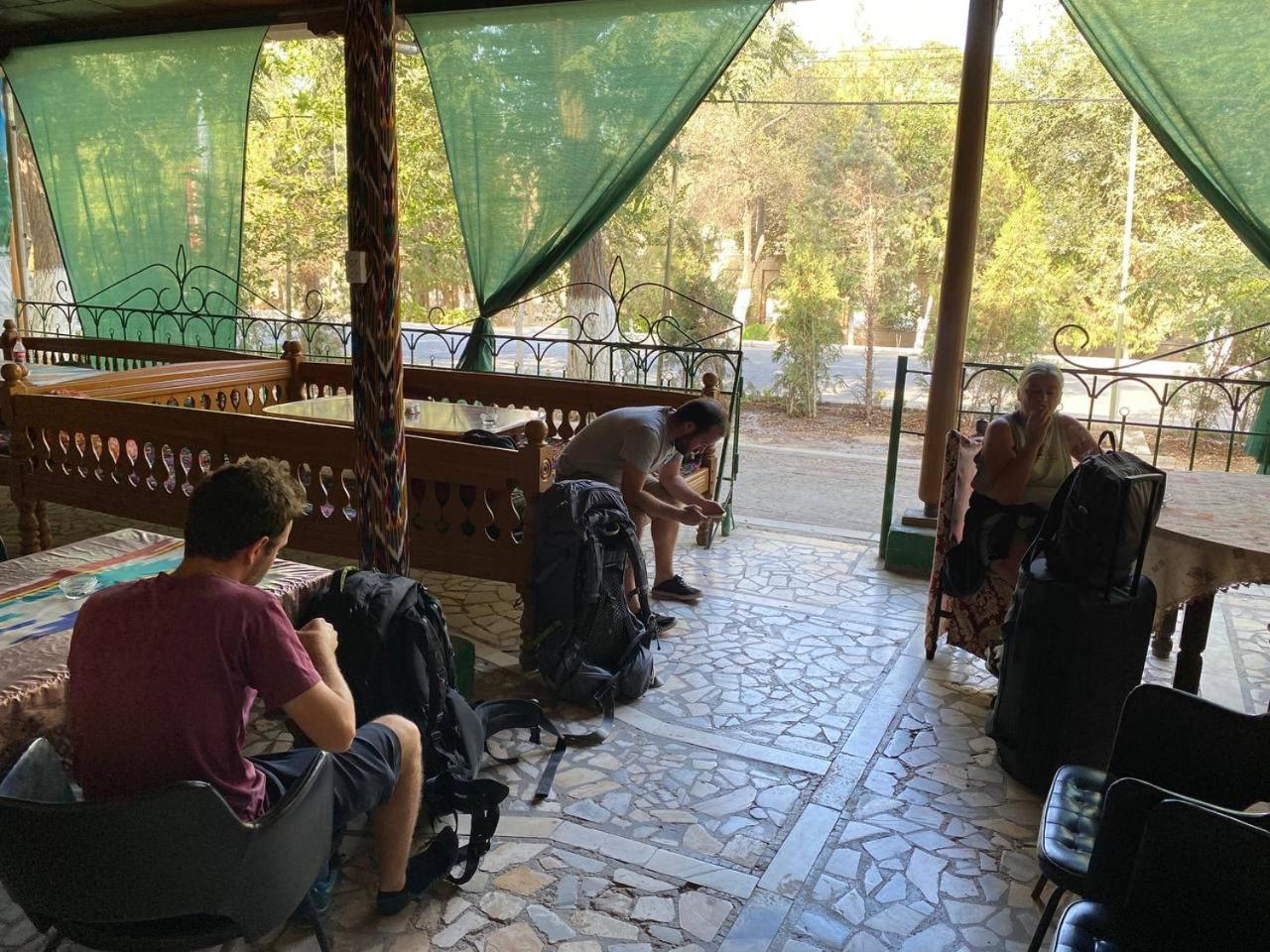 Central Park Hostel Khiva Exterior photo