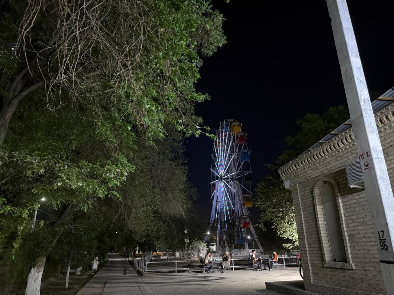 Central Park Hostel Khiva Exterior photo